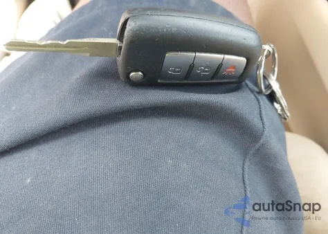 2016 Nissan Rogue S z USA, uszkodzony, nr VIN 5N1AT2MT5GC919136